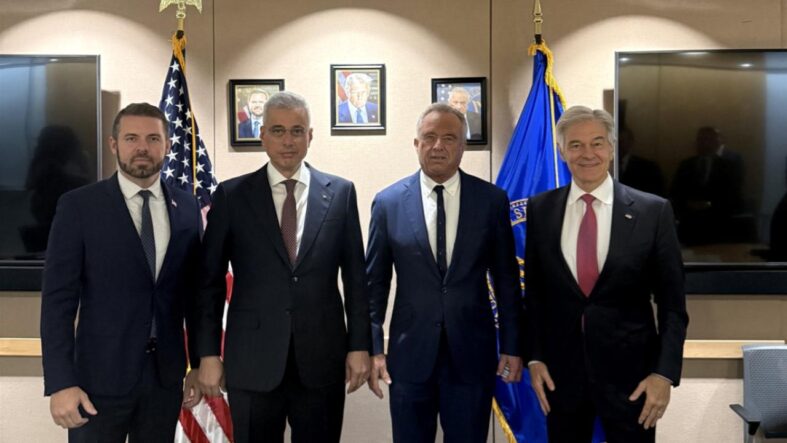 saglik-bakani-memisoglu-abd-saglik-bakani-kennedy-jr-ile-gorustu.jpg