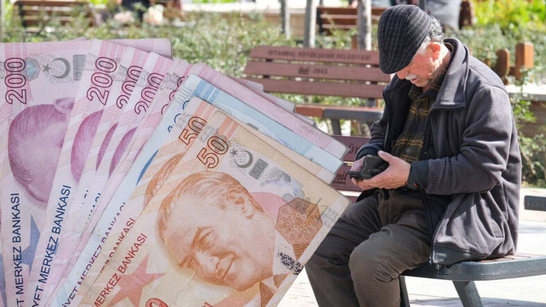 sgk-uzmanindan-emekliye-kotu-haber-ocak-zammi-carpici-tahmin-geldi.jpg