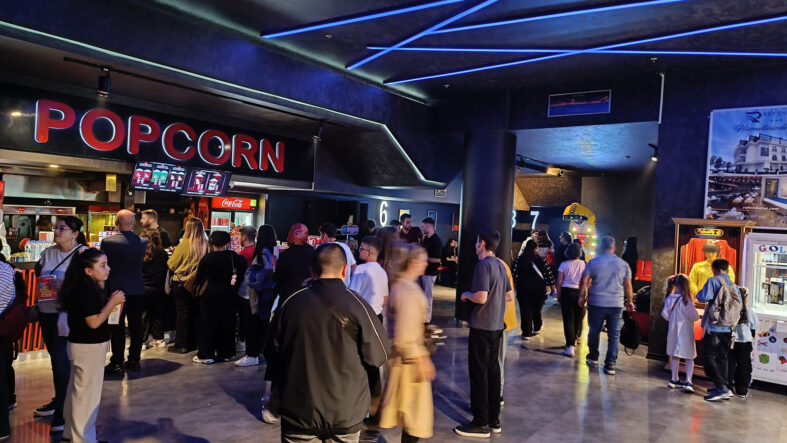 sinema-kampanyasinda-salonlar-doldu-tasti-rekor-geldi.jpg