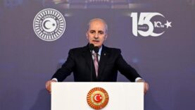 tbmm-baskani-kurtulmus-tarih-bu-barbarca-politikalarin-sorumlularini-unutmayacak.jpg