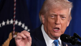 trump-iran-konusunda-karar-asamasinda-cok-buyuk-seyler-olacak.jpg