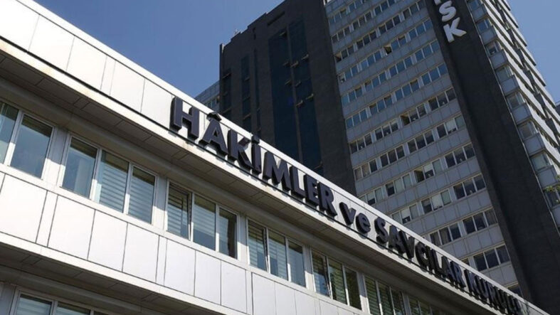 turksad-kunthan-ucuk-hakkinda-gorevden-uzaklastirma-karari.jpg
