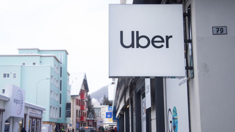 uber-3300-kisiyi-isten-cikaracak.jpg