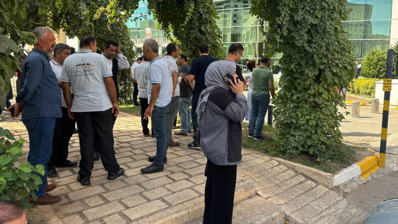 uzmanlar-degerlendirdi-deprem-belirgin-bir-fayda-olmadi.jpg