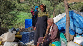 yemende-insanlik-drami-her-sayinin-ardinda-gercek-bir-aile-var.jpg