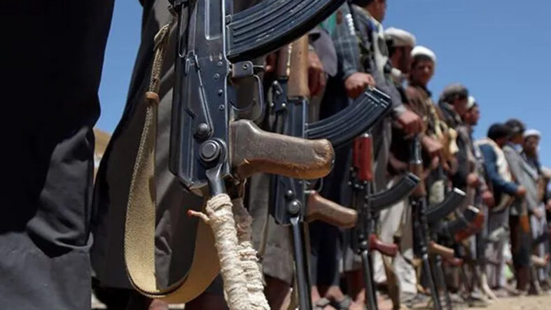 Yemen’de üst düzey Husi komutanı 6 korumasıyla öldürüldü