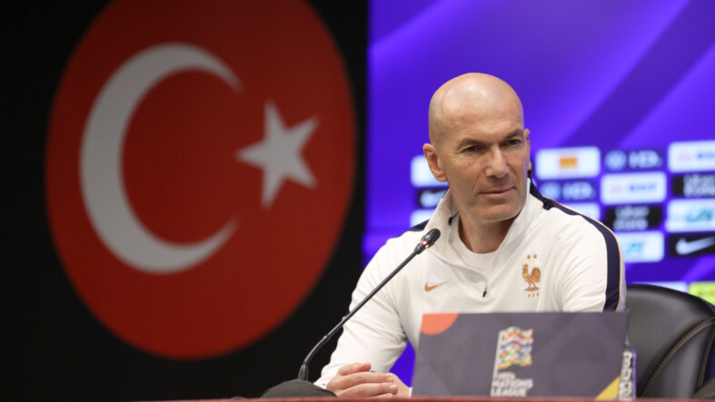 zinedine-zidane-turkiye-hak-ettigi-yerde-degil.jpg