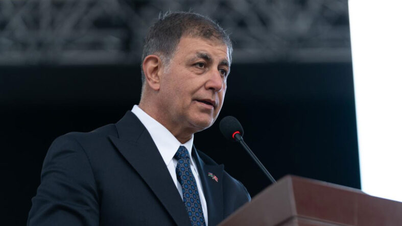 ak-partiden-izmir-marsi-esliginde-7-ekim-paylasimi.jpg