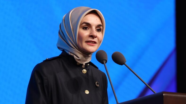 bakan-goktas-yeni-bir-ozel-bakim-hizmet-modelini-hayata-geciriyoruz.jpg