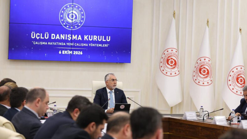 bakan-isikhandan-issizlik-orani-aciklamasi-40-aydir-tek-haneli-seviyelerde-seyrediyor.jpg