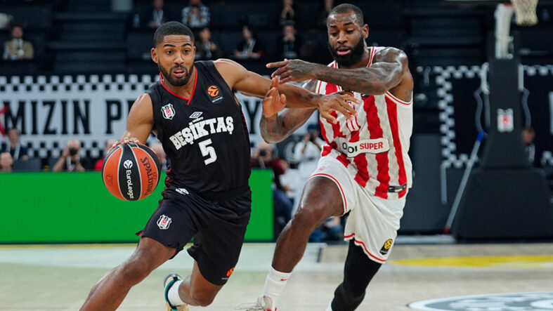 besiktas-cekismeli-macta-olympiakosa-kaybetti.jpg