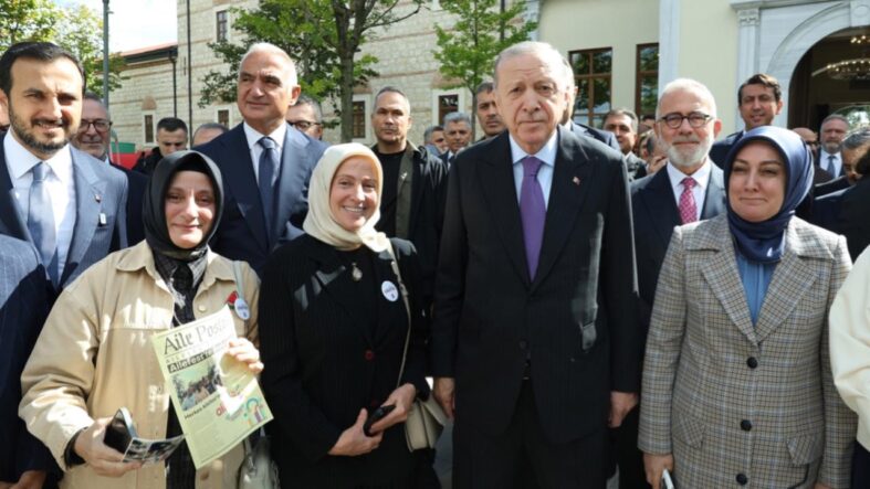 cumhurbaskani-erdogan-ailefesti-ziyaret-etti.jpg