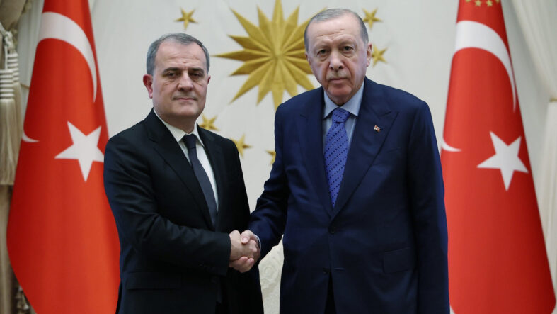 cumhurbaskani-erdogan-azerbaycan-disisleri-bakani-bayramovu-kabul-etti.jpg