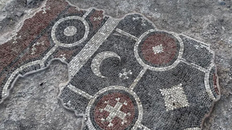 dev-mozaik-yapida-kesif-roma-bizans-donemi-ortaya-cikiyor.jpg