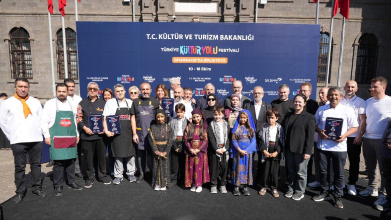 diyarbakir-besinci-kez-turkiye-kultur-yolu-festivaline-ev-sahipligi-yapacak.jpg