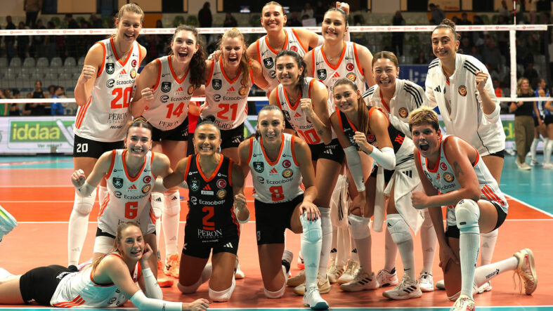eczacibasindan-deplasmanda-muthis-geri-donus.jpg
