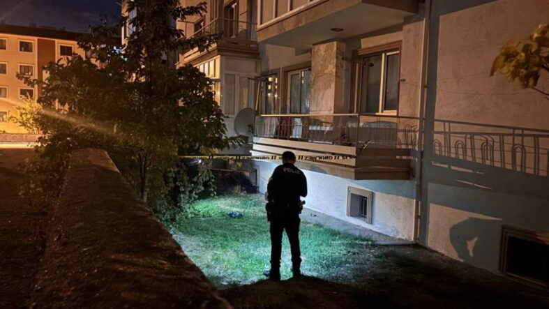 erzincanda-4-kattan-dusen-yasli-kadin-yasamini-yitirdi.jpg