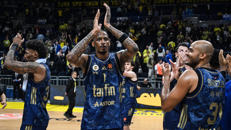 fenerbahce-eski-kocu-obradovicin-calistirdigi-panathinaikosla-karsilasacak.jpg