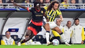 fenerbahceden-uefa-sampiyonlar-liginde-beraberlik.jpg