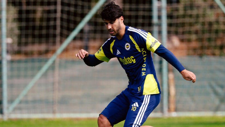 fenerbahceye-galatasaray-derbisi-oncesi-asensiodan-kotu-haber.jpg