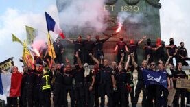 fransada-liselilerin-eylemleri-kapsaminda-202-kisi-yaralandi.jpg