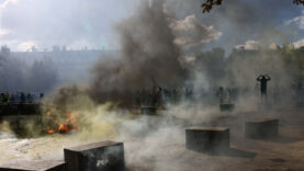 fransada-protestolar-can-aldi-2-binden-fazla-gozalti-var.jpg