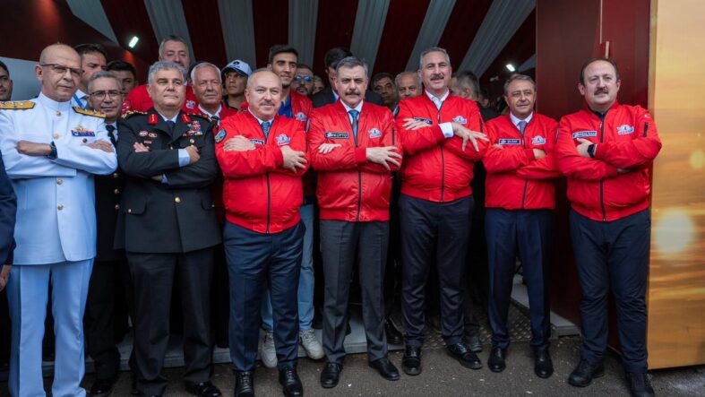 icisleri-bakani-ciftci-teknofest-guneydoguyu-ziyaret-etti.jpg