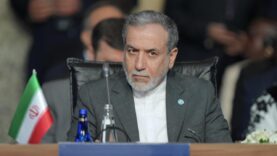 iran-disisleri-bakani-arakci-tehditler-karsisinda-boyun-egmeyecegiz.jpg
