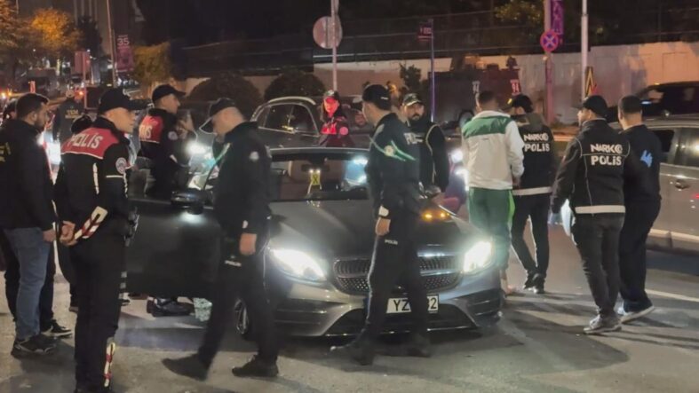 istanbulda-polis-denetimi.jpg
