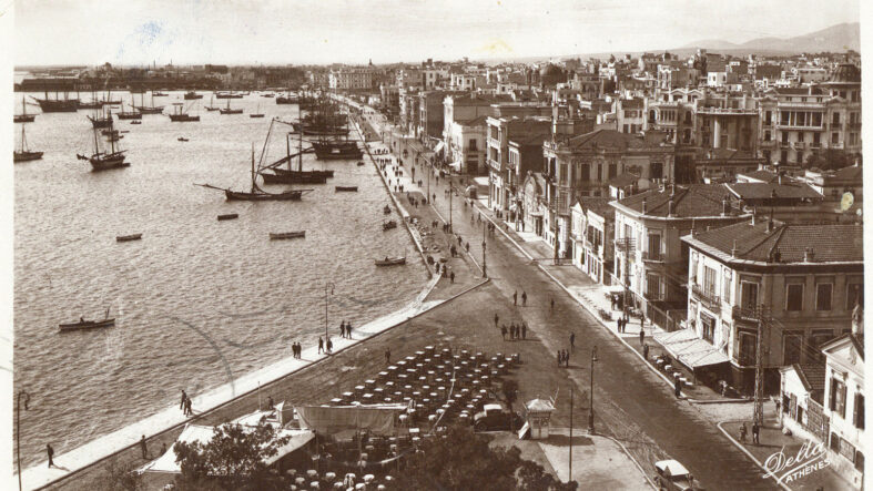 iste-yeni-eklenen-belgeler-arsivde-sakli-kalan-selanik-kareleri.jpg