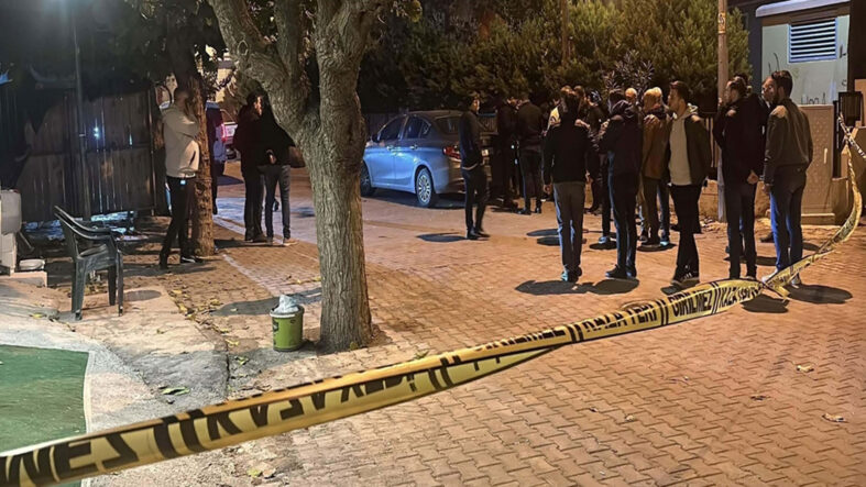 izmirde-polisin-sehit-oldugu-saldiriya-iliskin-davada-karar-2-kardese-agirlastirilmis-muebbet.jpg