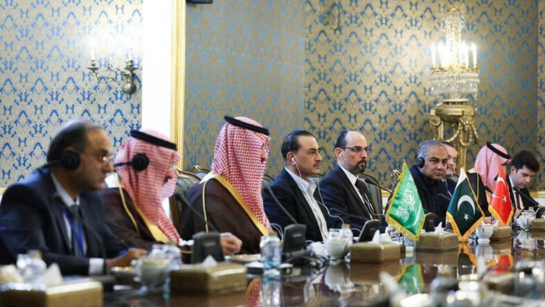 mekke-ittifaki-uyeleri-iran-gorusmesi-basladi.jpg