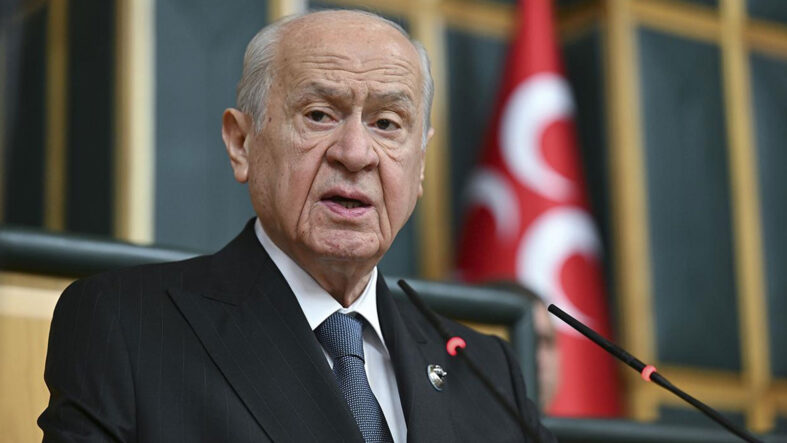 mhp-lideri-bahceliden-kardeslik-mesaji-azerbaycan-ile-turkiye-birbirinden-ayrilmaz-bir-butundur.jpg