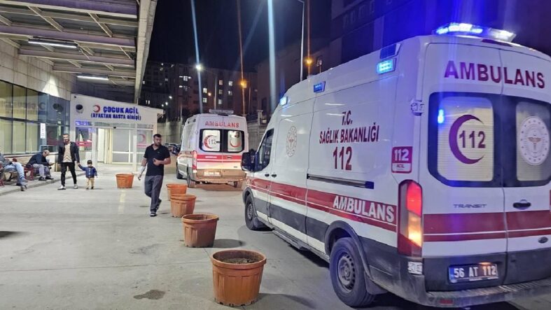 siirtte-gida-zehirlenmesi-suphesiyle-hastaneye-kaldirilan-kisi-sayisi-88e-yukseldi.jpg