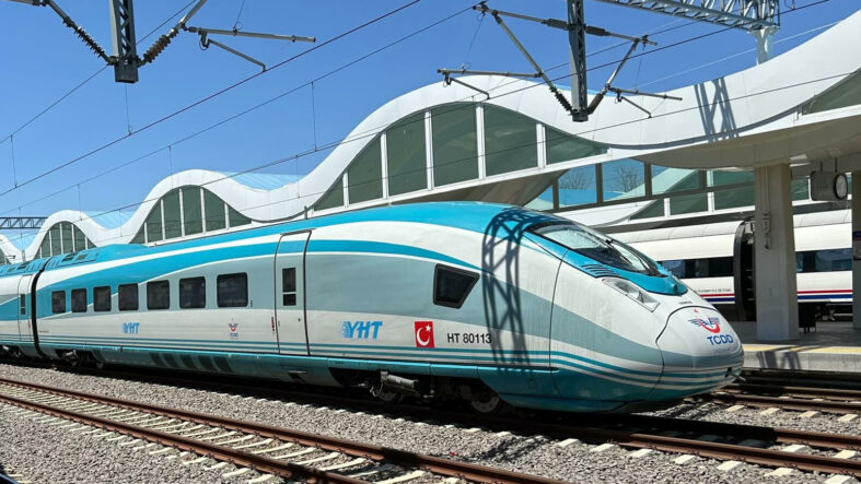 trakyada-hizli-tren-geliyor-seyahat-suresi-15-saate-dusecek.jpg